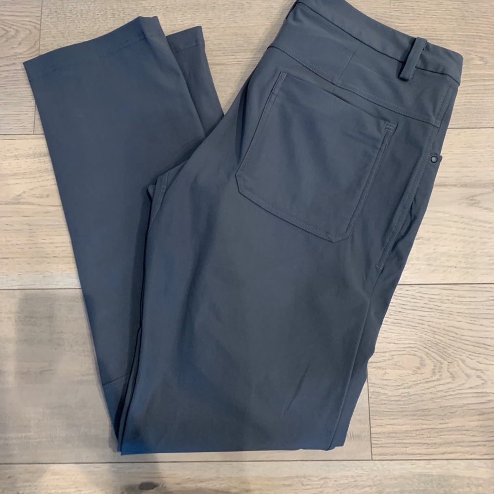 Men’s lululemon ABC pants